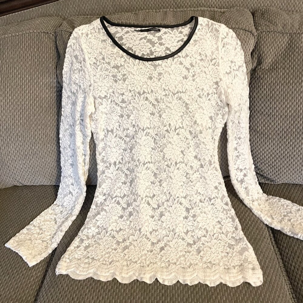 Maurice's beige lace long sleeve top small